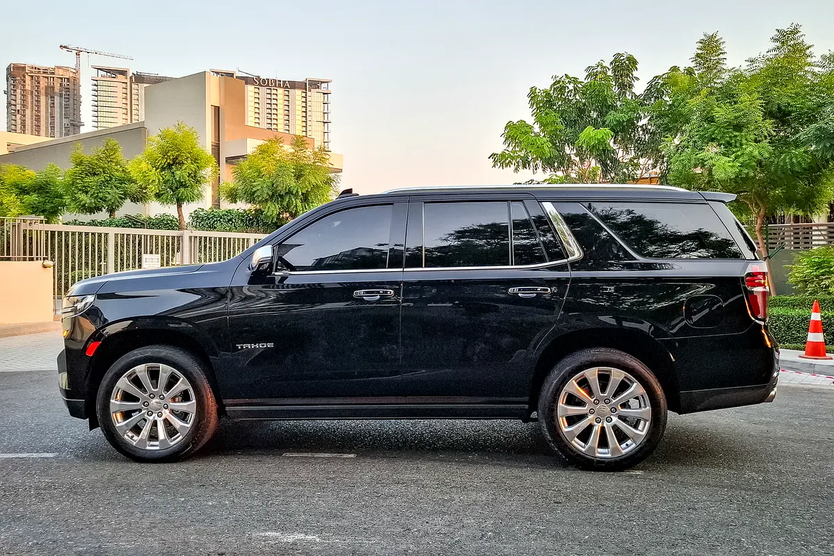 CHEVROLET Tahoe Premier 2023 - photo 5 - Import Émirats | International Cars