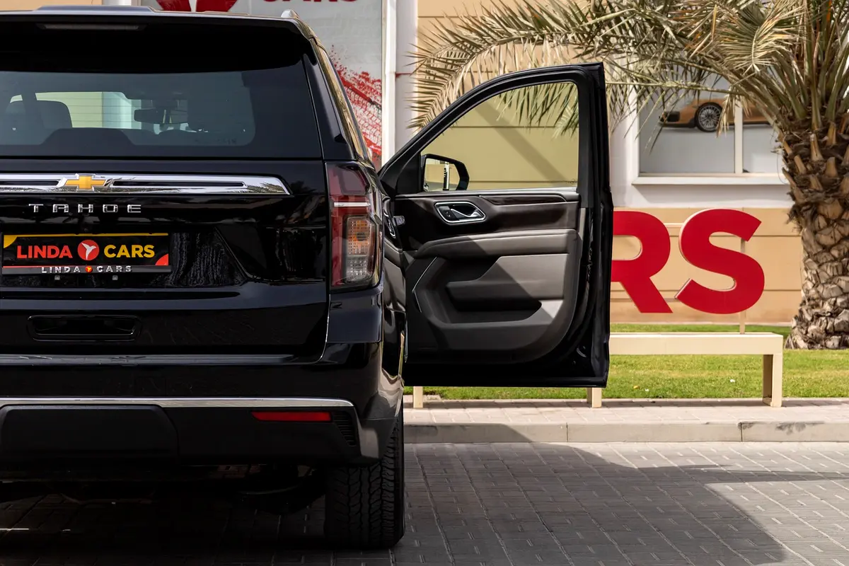 CHEVROLET Tahoe LT 2022 - photo 6 - Import Émirats | International Cars