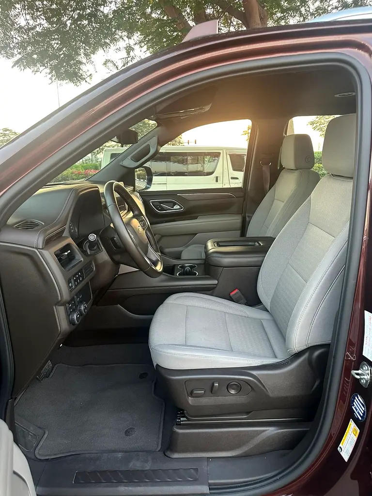 CHEVROLET Tahoe LS 2023 - photo 9 - Import Émirats | International Cars