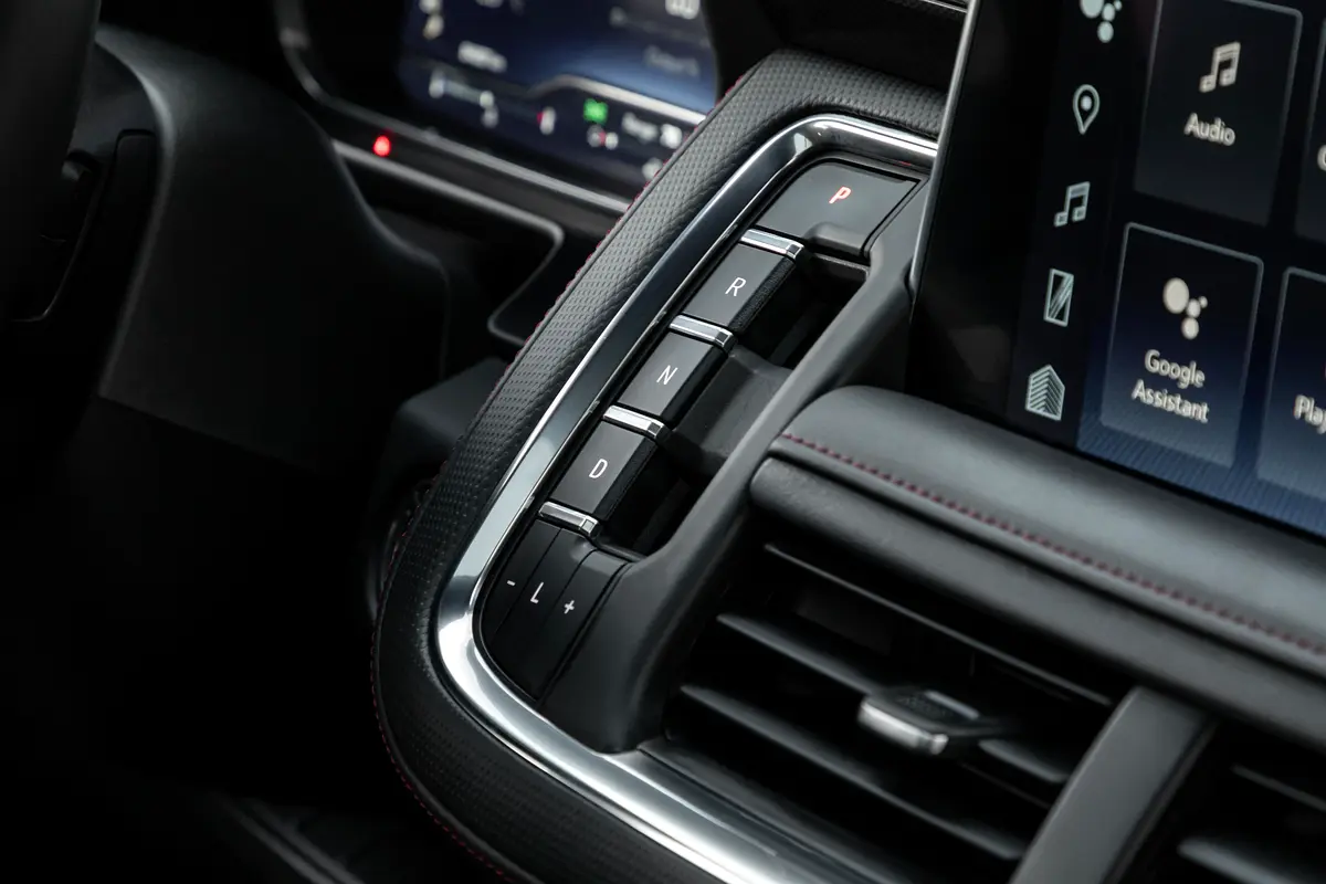 CHEVROLET Tahoe RST 2023 - photo 10 - Import Émirats | International Cars