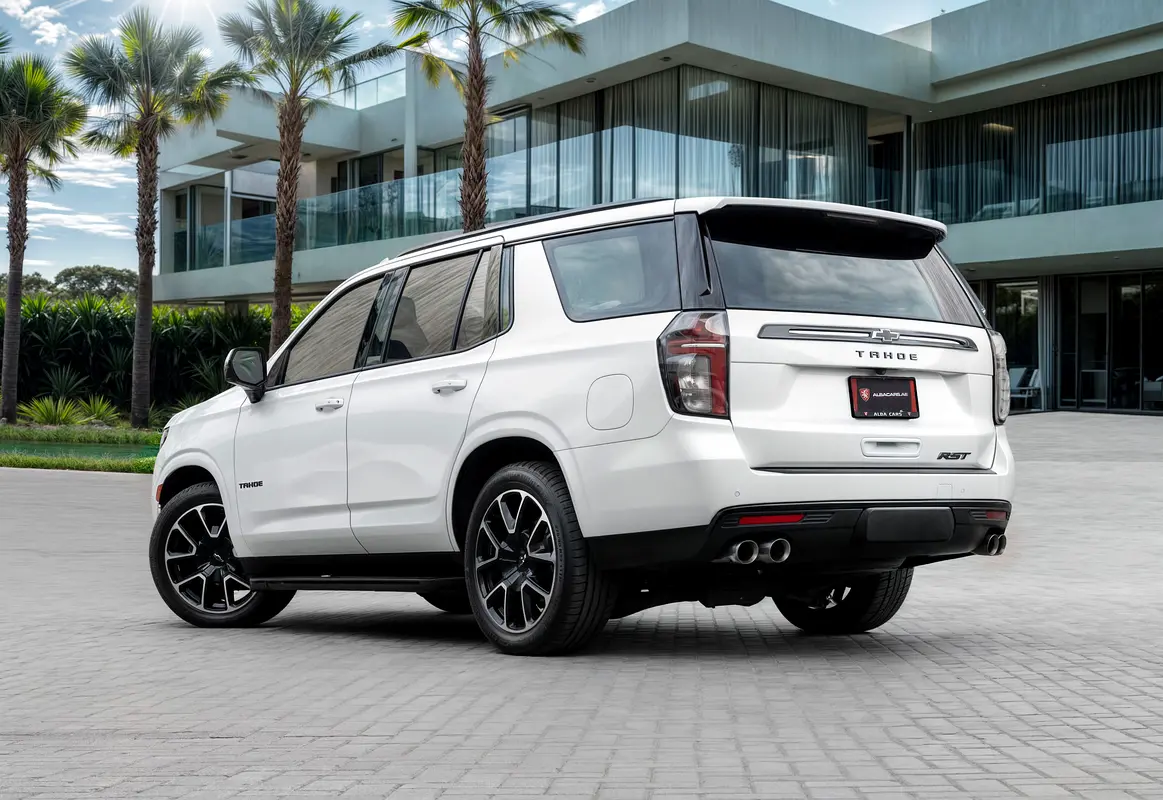 CHEVROLET Tahoe RST 2023 - photo 3 - Import Émirats | International Cars