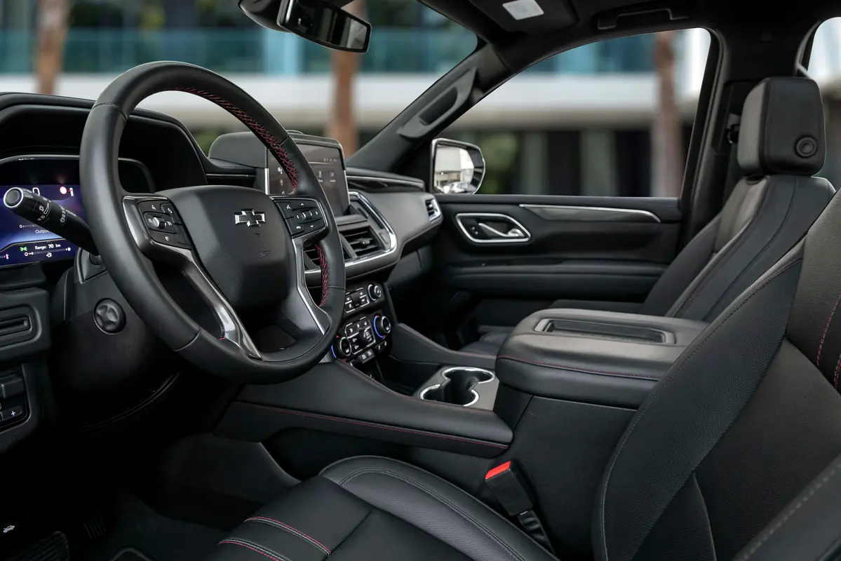 CHEVROLET Tahoe RST 2023 - photo 9 - Import Émirats | International Cars