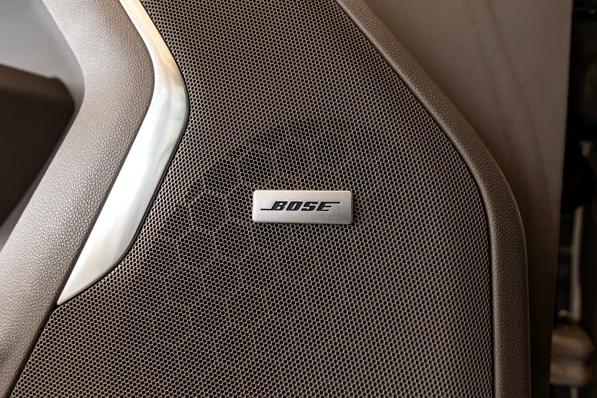 CHEVROLET Tahoe Z71 2021 - photo 12 - Import Émirats | International Cars