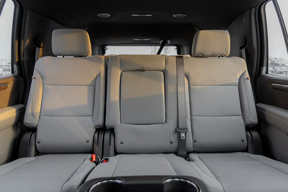 CHEVROLET Tahoe LS 2026 - photo 12 - Import Émirats | International Cars