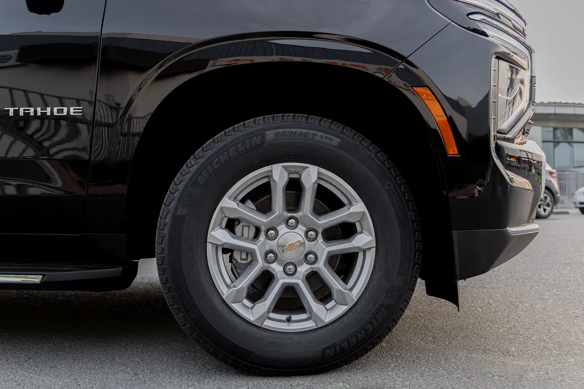 CHEVROLET Tahoe LS 2026 - photo 8 - Import Émirats | International Cars