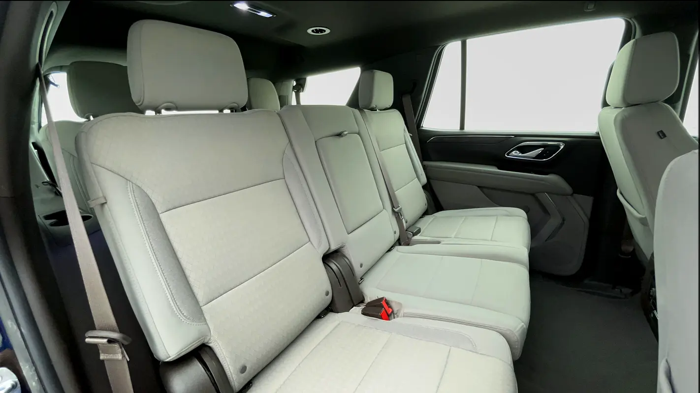 CHEVROLET Tahoe LS 2023 - photo 10 - Import Émirats | International Cars