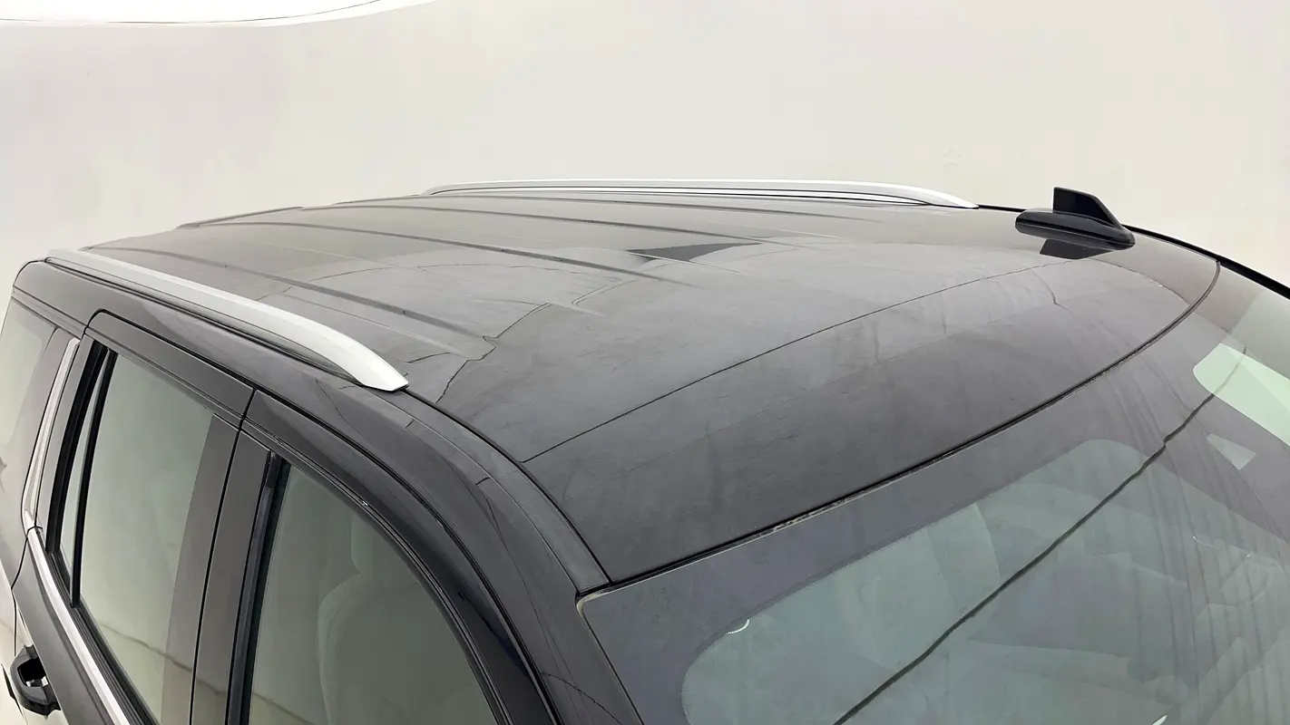 CHEVROLET Tahoe LS 2023 - photo 12 - Import Émirats | International Cars