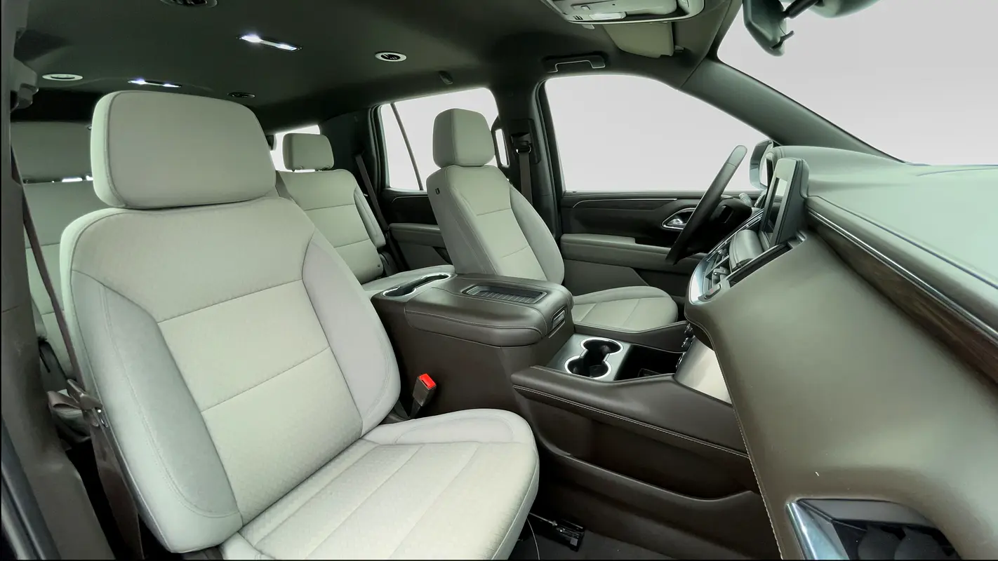 CHEVROLET Tahoe LS 2023 - photo 6 - Import Émirats | International Cars