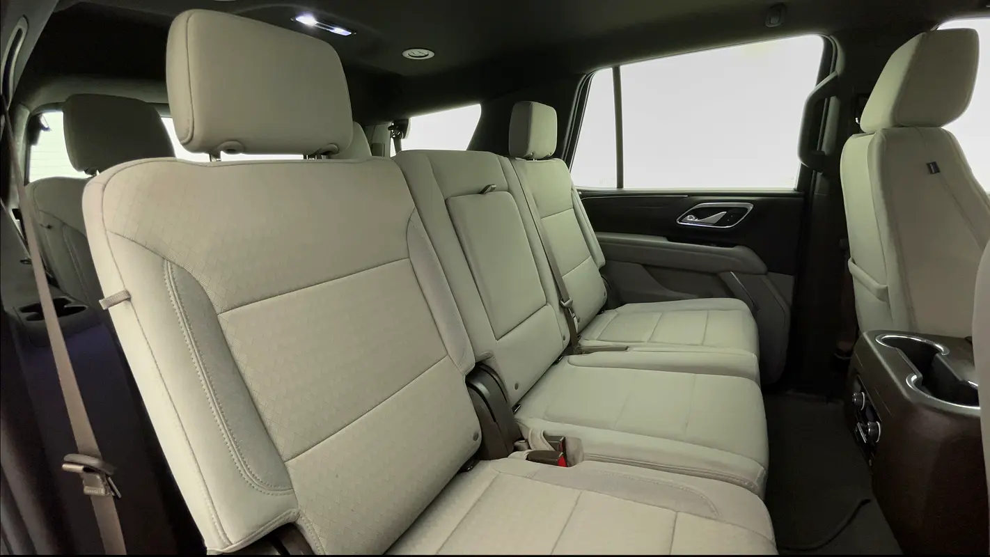 CHEVROLET Tahoe LS 2023 - photo 10 - Import Émirats | International Cars