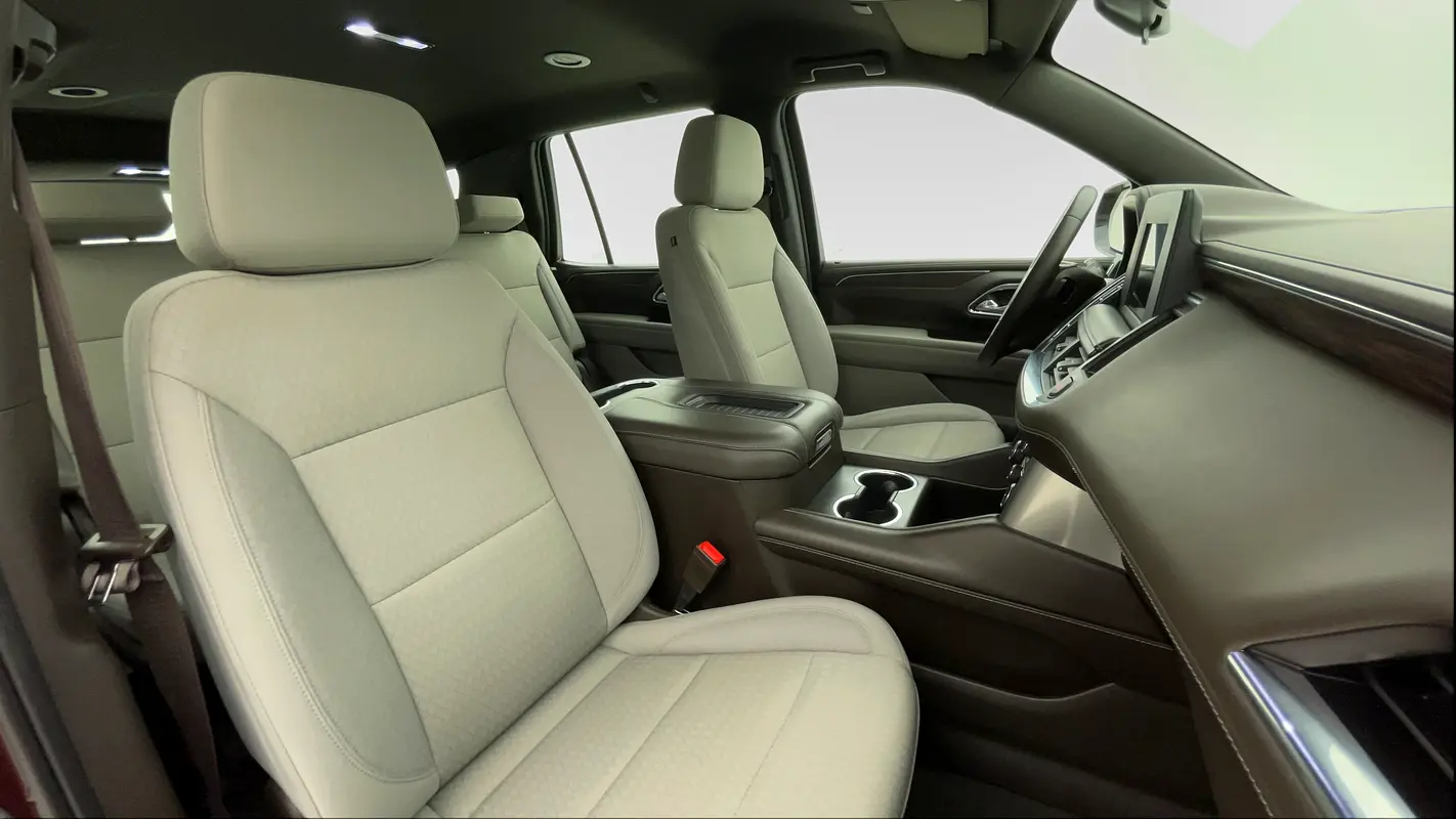 CHEVROLET Tahoe LS 2023 - photo 6 - Import Émirats | International Cars