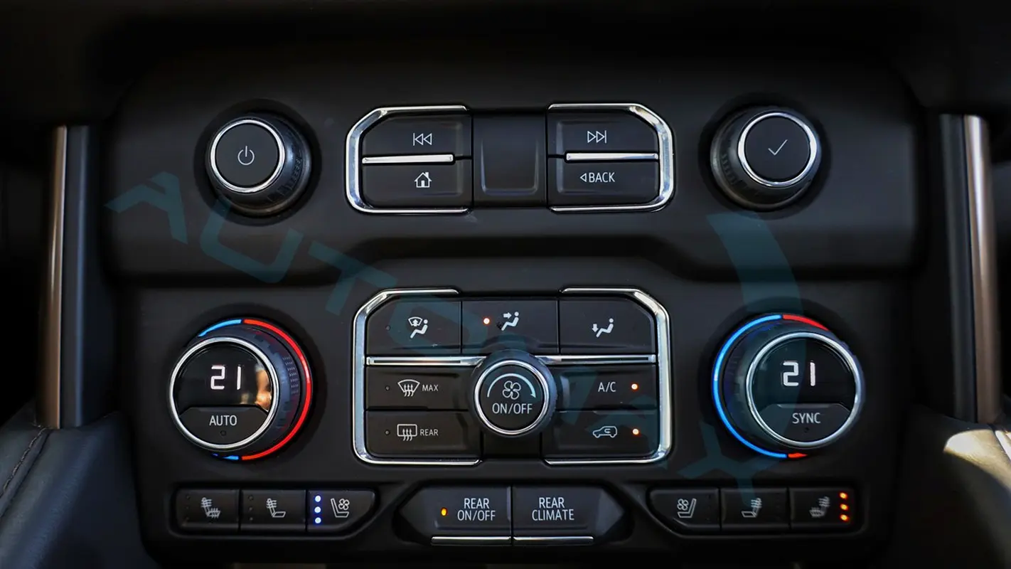 CHEVROLET Tahoe High Country 2023 - photo 11 - Import Émirats | International Cars