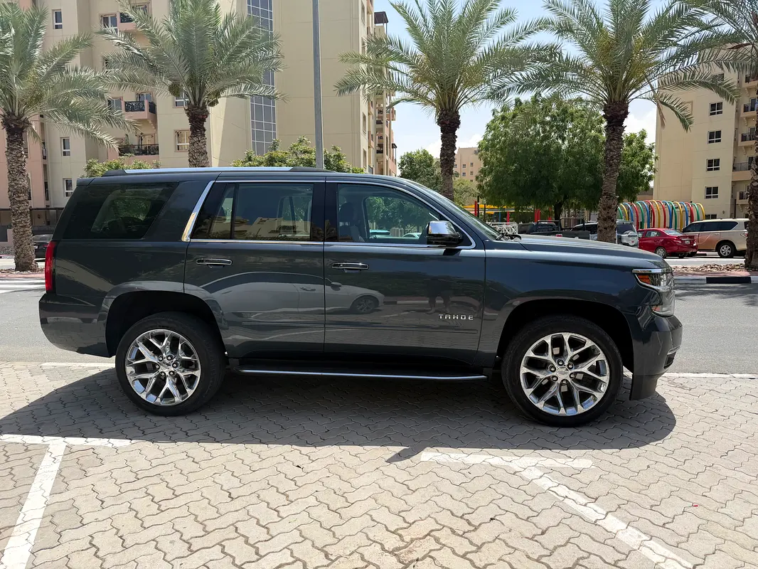 CHEVROLET Tahoe Premier 2020 - photo 2 - Import Émirats | International Cars