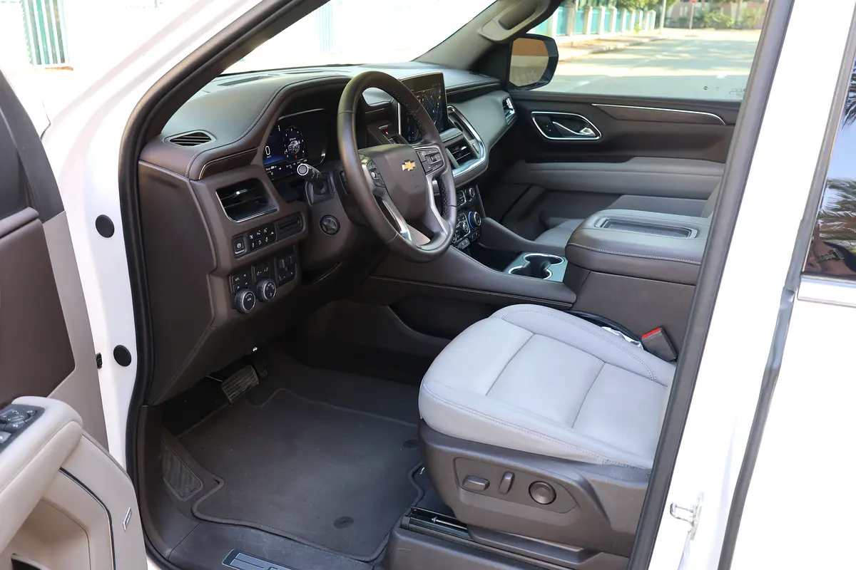 CHEVROLET Tahoe LT 2024 - photo 12 - Import Émirats | International Cars