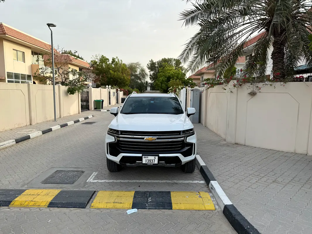 CHEVROLET Tahoe LT 2021 - photo 2 - Import Émirats | International Cars