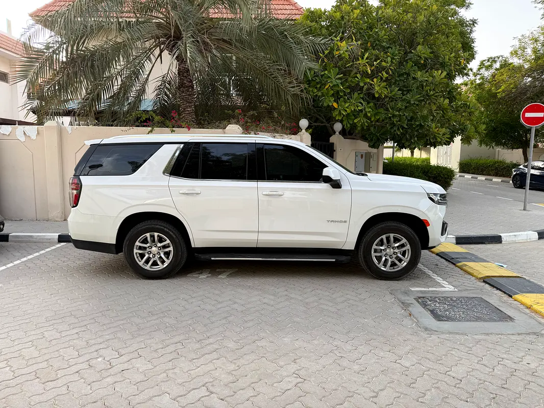 CHEVROLET Tahoe LT 2021 - photo 4 - Import Émirats | International Cars