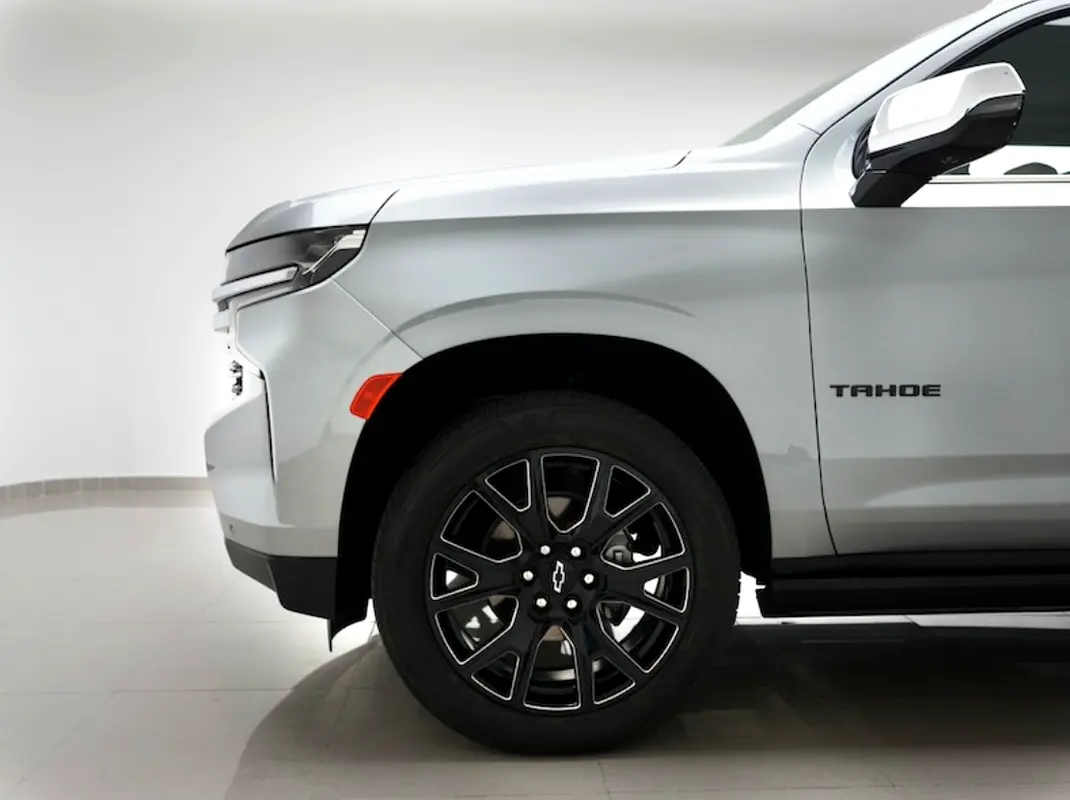 CHEVROLET Tahoe Premier 2023 - photo 4 - Import Émirats | International Cars