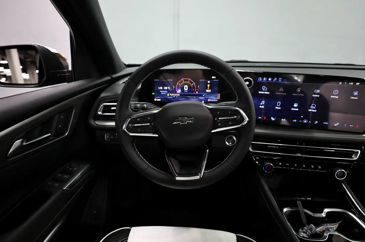 CHEVROLET Traverse LT 2024 - photo 10 - Import Émirats | International Cars