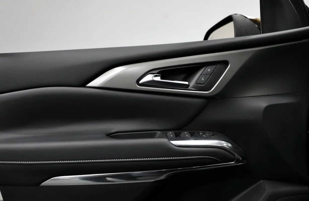 CHEVROLET Traverse LT 2024 - photo 12 - Import Émirats | International Cars