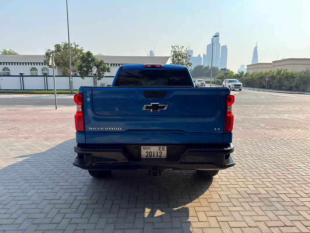 CHEVROLET Silverado Other 2023 - photo 6 - Import Émirats | International Cars