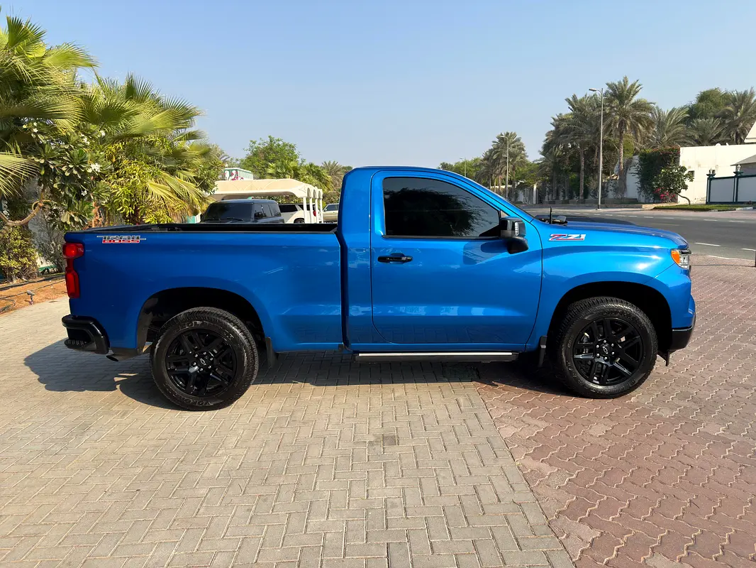 CHEVROLET Silverado Other 2023 - photo 9 - Import Émirats | International Cars