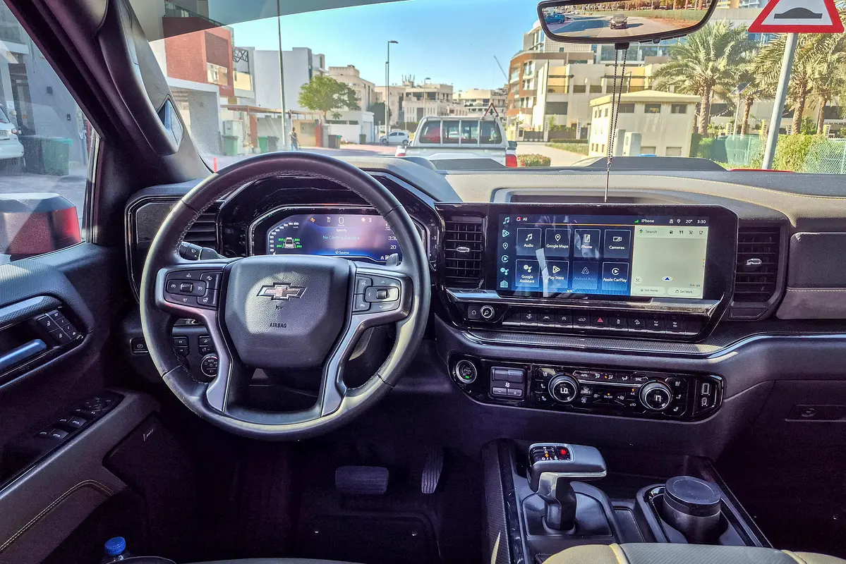CHEVROLET Silverado ZR2 2023 - photo 10 - Import Émirats | International Cars