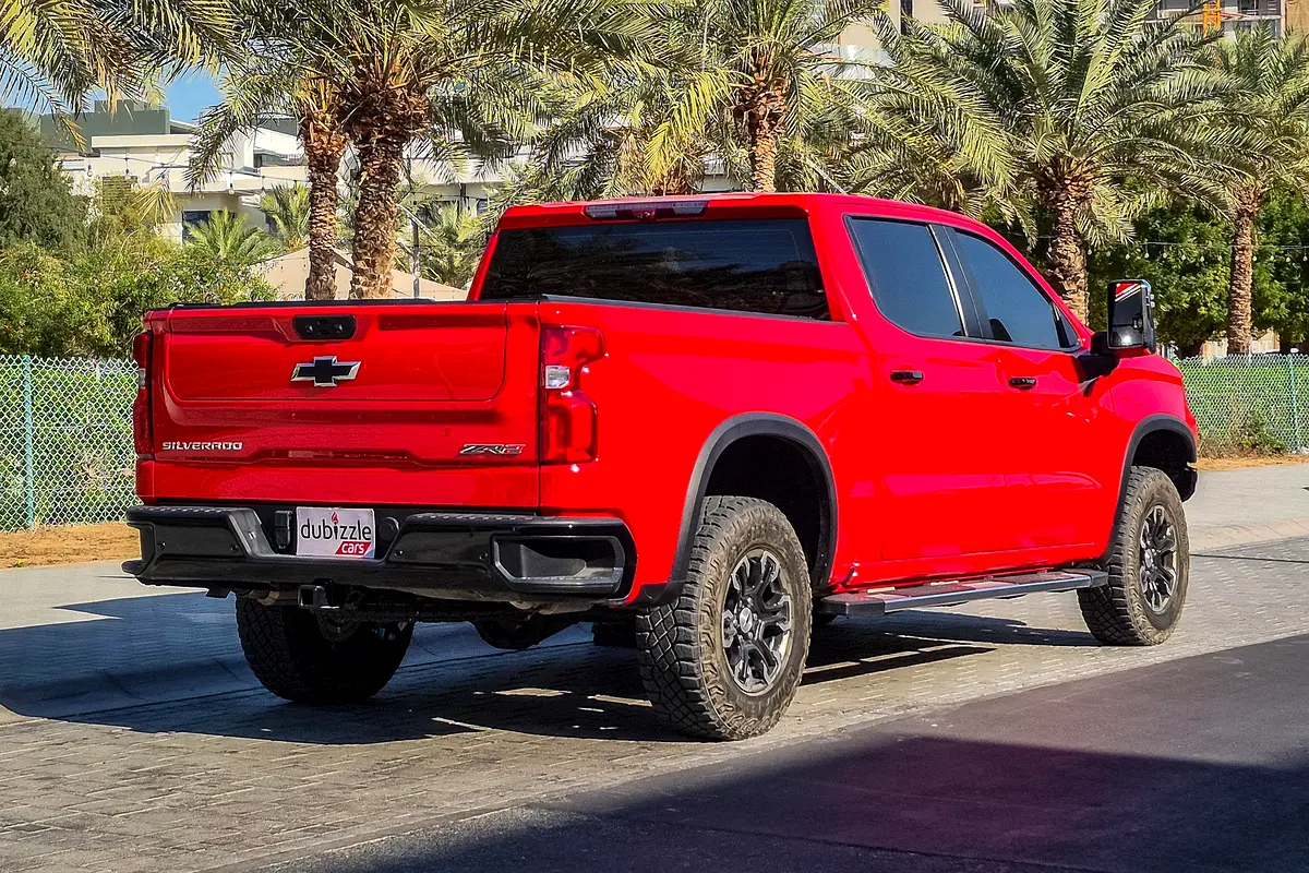 CHEVROLET Silverado ZR2 2023 - photo 6 - Import Émirats | International Cars