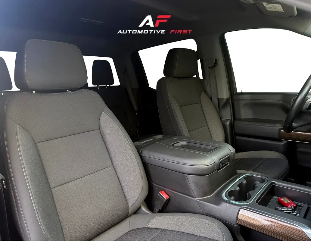 CHEVROLET Silverado 1500 LT Trail Boss 2021 - photo 10 - Import Émirats | International Cars