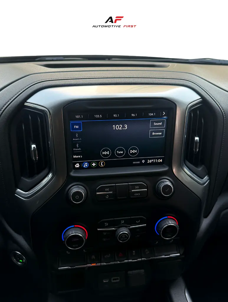 CHEVROLET Silverado 1500 LT Trail Boss 2021 - photo 8 - Import Émirats | International Cars