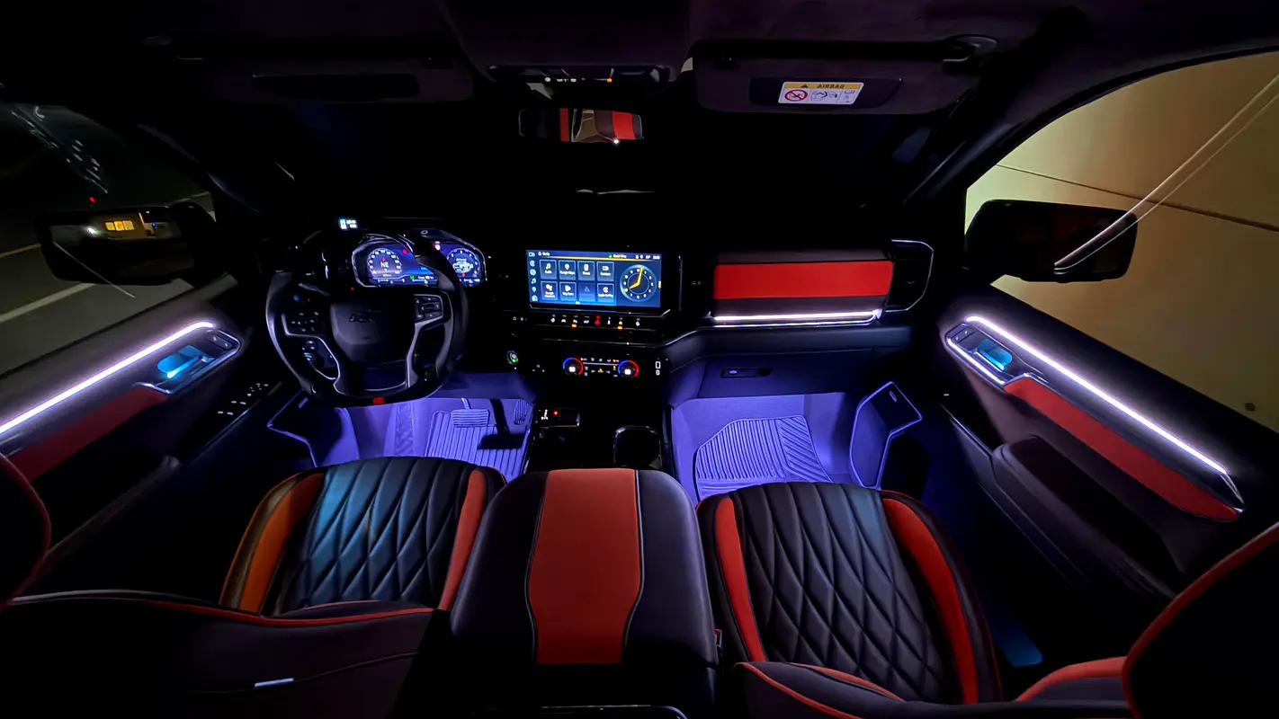 CHEVROLET Silverado 1500 LT Trail Boss 2023 - photo 12 - Import Émirats | International Cars