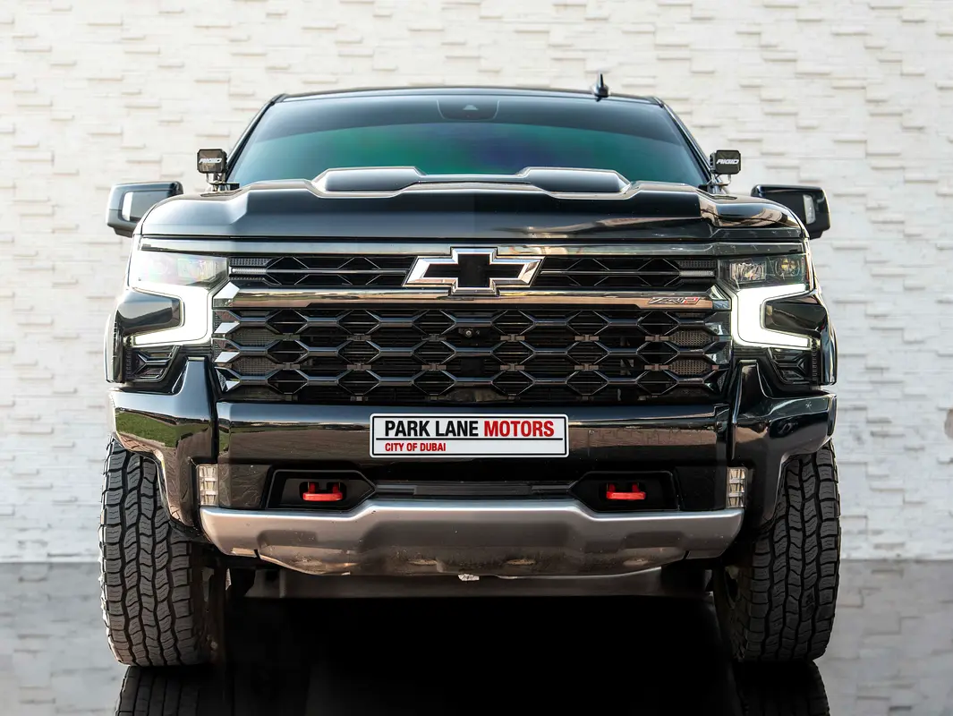 CHEVROLET Silverado ZR2 2022 - photo 2 - Import Émirats | International Cars