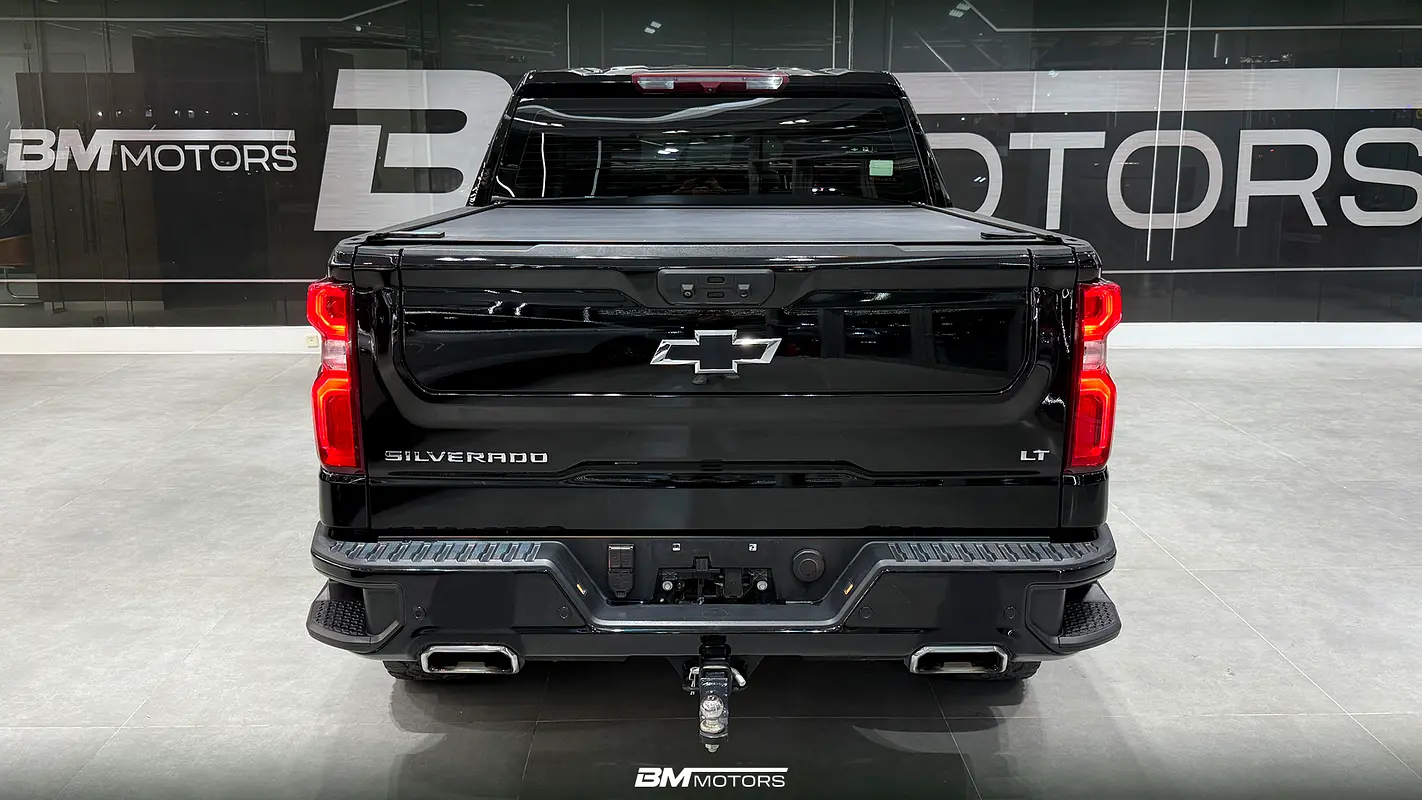 CHEVROLET Silverado 1500 LT Trail Boss 2023 - photo 5 - Import Émirats | International Cars
