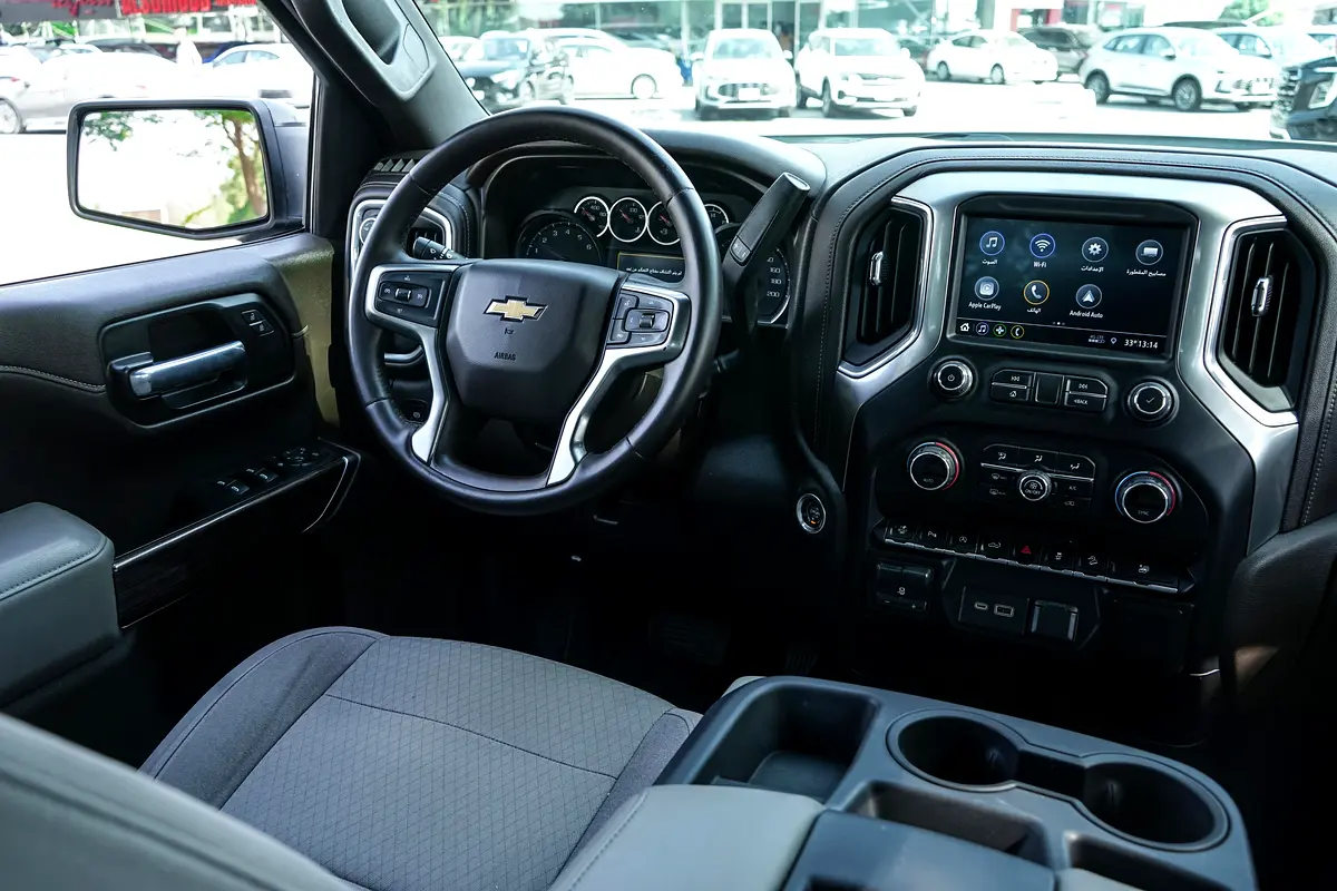 CHEVROLET Silverado LT 2021 - photo 10 - Import Émirats | International Cars