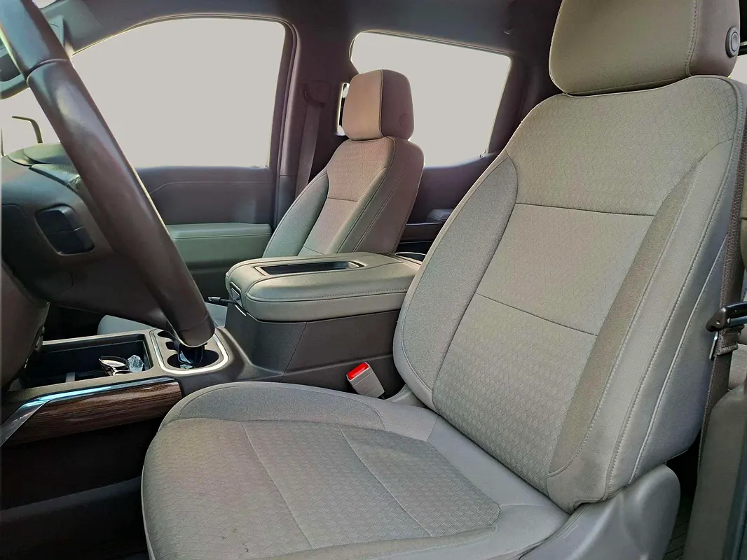 CHEVROLET Silverado 1500 LT Trail Boss 2021 - photo 11 - Import Émirats | International Cars