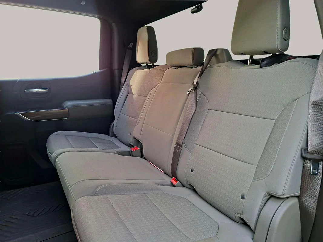 CHEVROLET Silverado 1500 LT Trail Boss 2021 - photo 12 - Import Émirats | International Cars