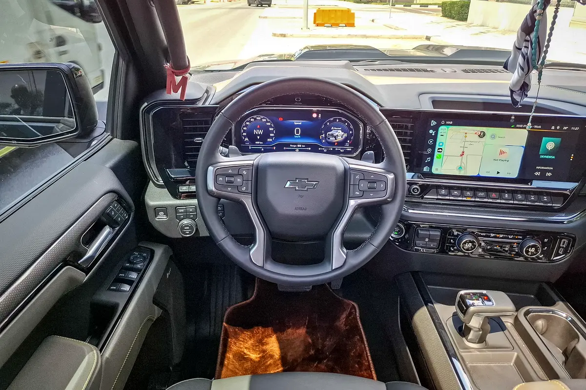 CHEVROLET Silverado ZR2 2025 - photo 10 - Import Émirats | International Cars