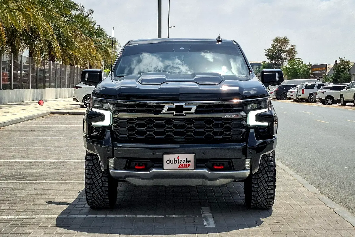 CHEVROLET Silverado ZR2 2025 - photo 2 - Import Émirats | International Cars