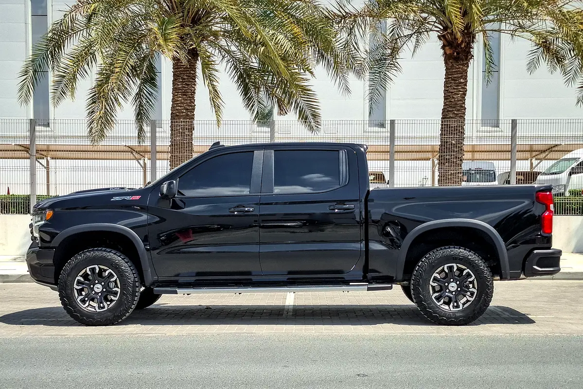 CHEVROLET Silverado ZR2 2025 - photo 5 - Import Émirats | International Cars