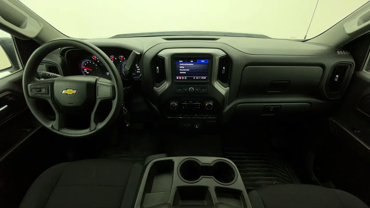 CHEVROLET Silverado LT 2024 - photo 7 - Import Émirats | International Cars