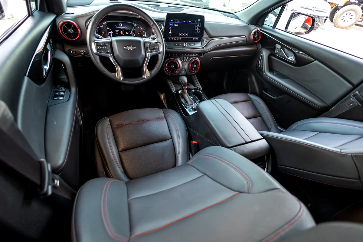 CHEVROLET Blazer RS 2024 - photo 11 - Import Émirats | International Cars