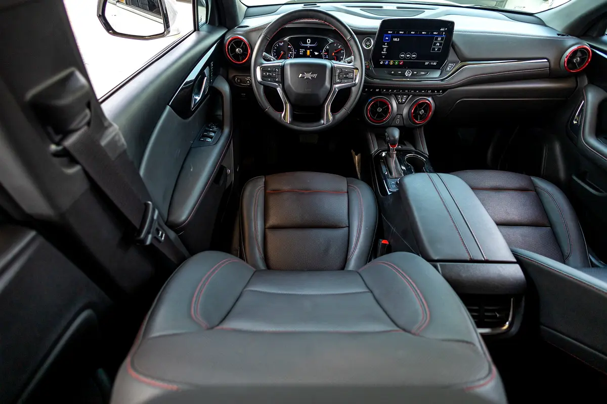 CHEVROLET Blazer RS 2024 - photo 12 - Import Émirats | International Cars