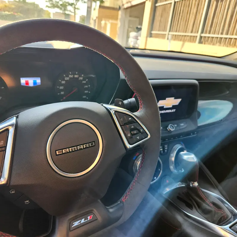 CHEVROLET Camaro ZL1 2023 - photo 5 - Import Émirats | International Cars