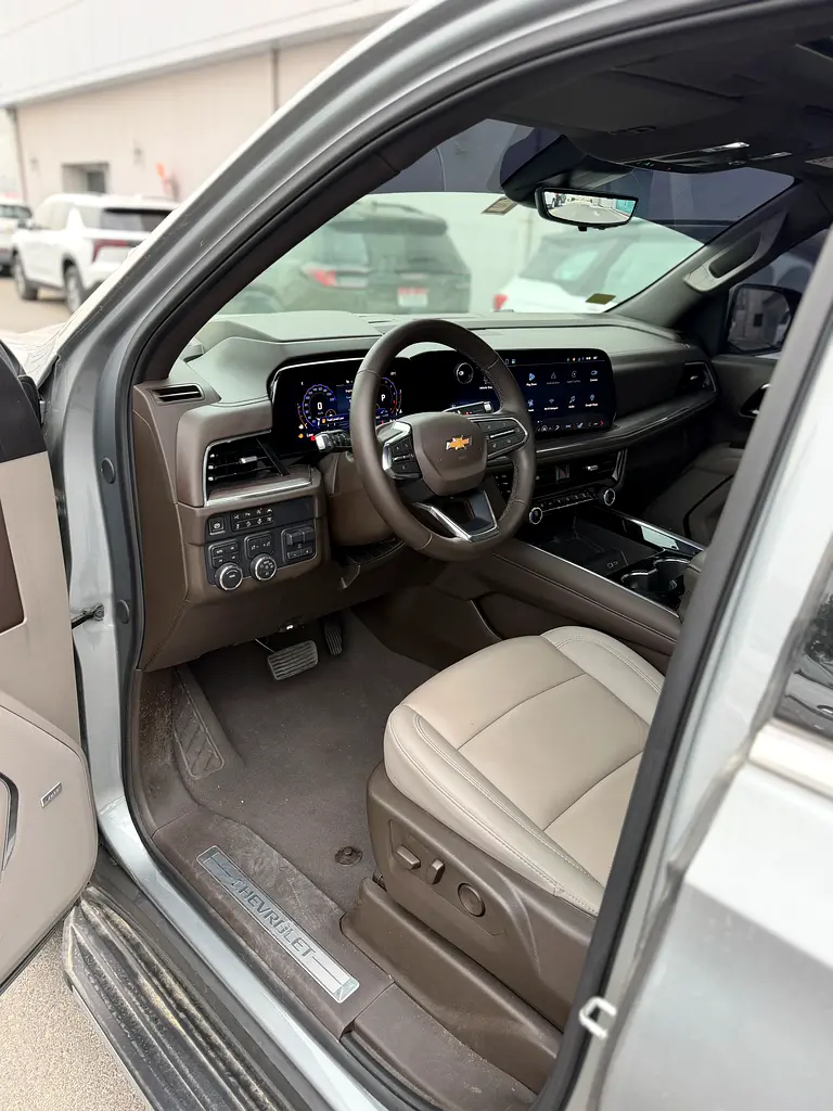 CHEVROLET Tahoe LT 2025 - photo 5 - Import Émirats | International Cars