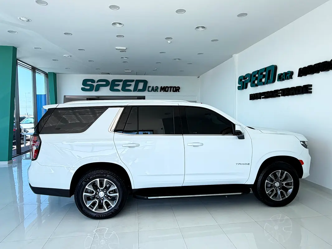 CHEVROLET Tahoe LT 2022 - photo 5 - Import Émirats | International Cars