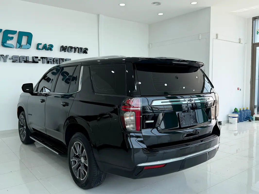CHEVROLET Tahoe LT 2023 - photo 8 - Import Émirats | International Cars