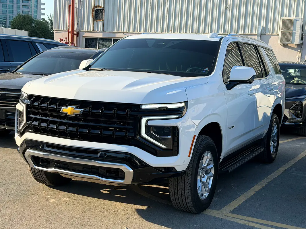 CHEVROLET Tahoe LS 2026 - photo 2 - Import Émirats | International Cars