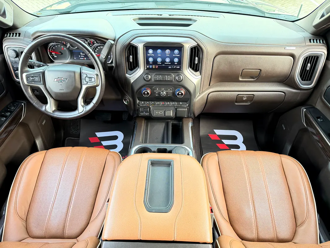 CHEVROLET Silverado 1500 LT Trail Boss 2021 - photo 9 - Import Émirats | International Cars