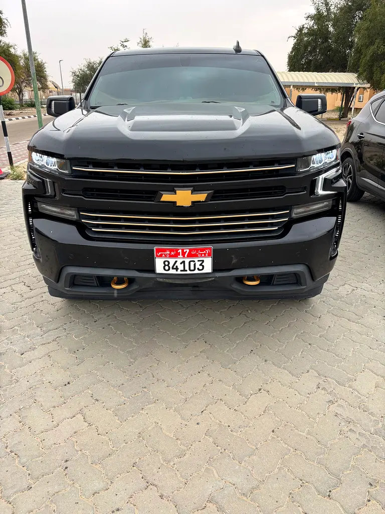 CHEVROLET Silverado LT 2020 - photo 2 - Import Émirats | International Cars
