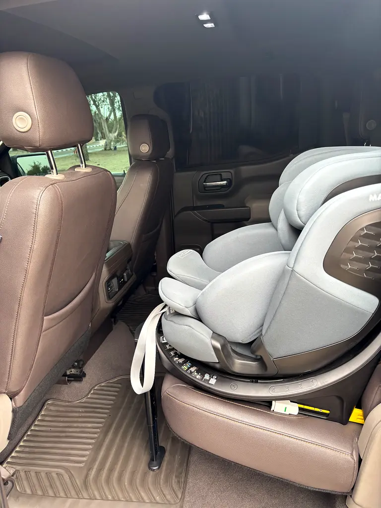 CHEVROLET Silverado LT 2020 - photo 6 - Import Émirats | International Cars