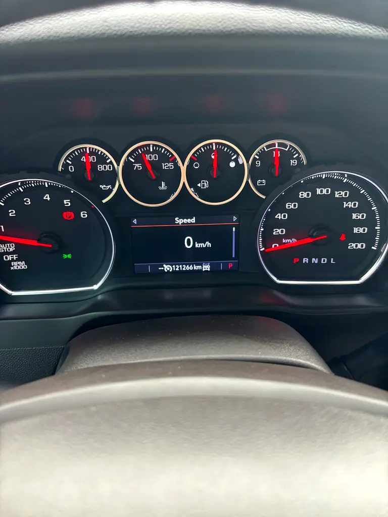 CHEVROLET Silverado LT 2020 - photo 7 - Import Émirats | International Cars