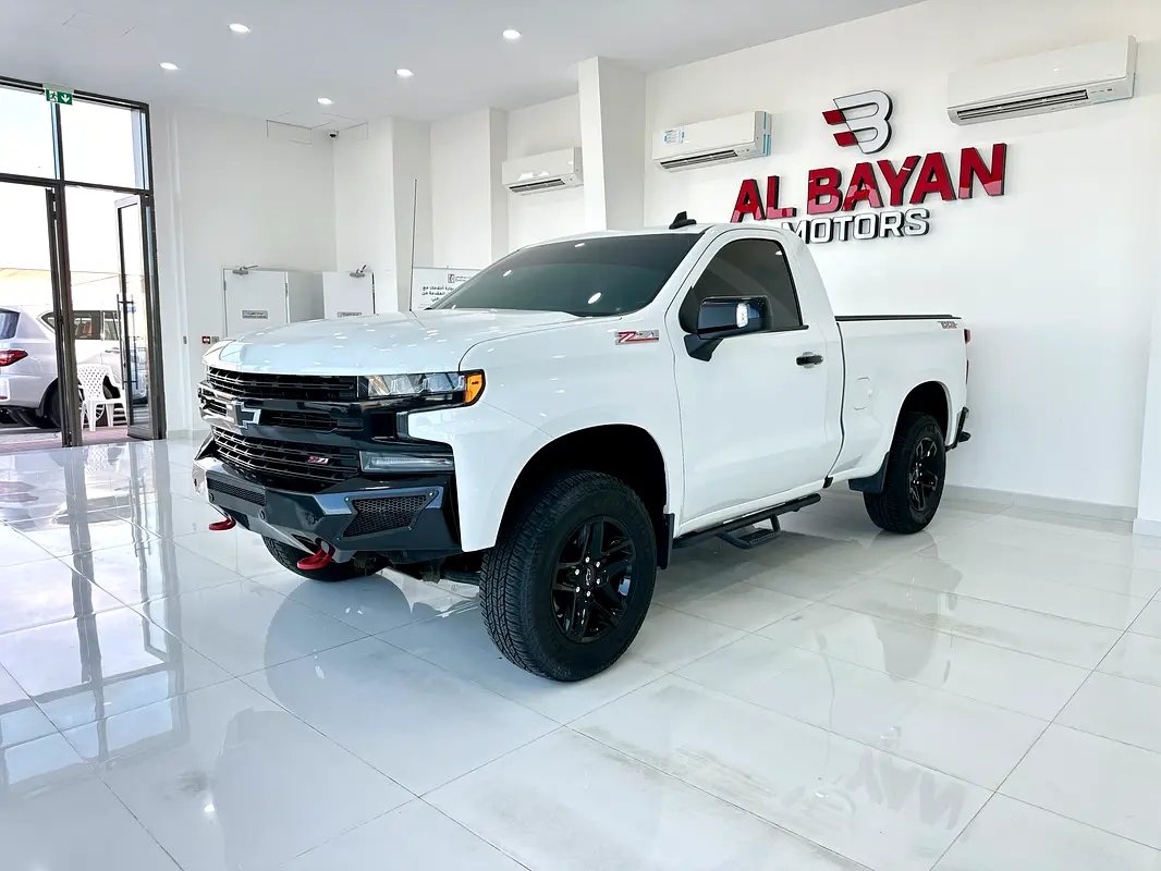 CHEVROLET Silverado 1500 LT Trail Boss 2021 - photo 2 - Import Émirats | International Cars